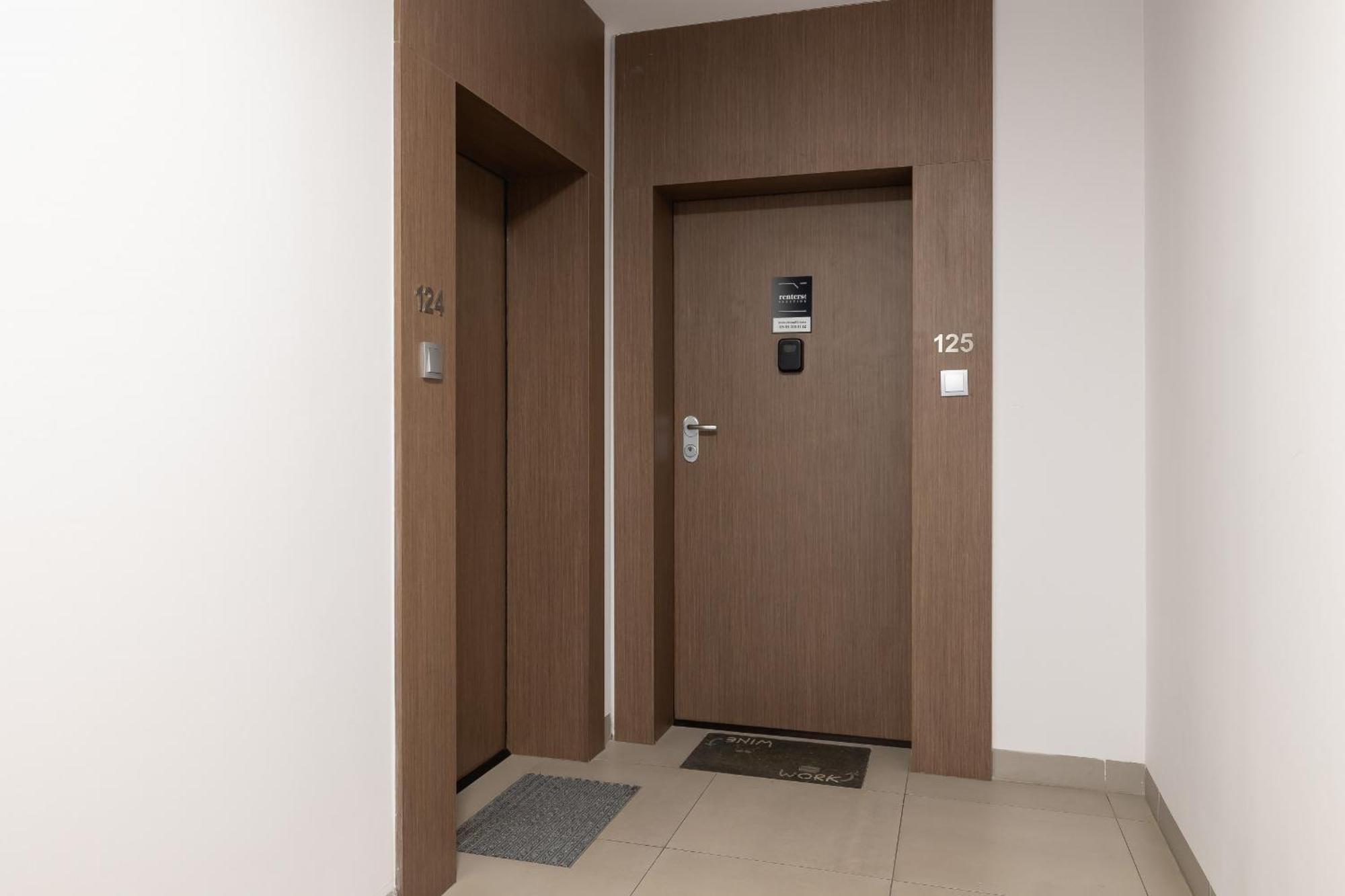 קרקוב Cracow Pradnik Spacious & Family Apartment With 3 Bedroom By Renters Prestige מראה חיצוני תמונה